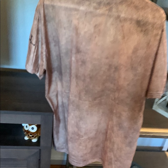 Source Unknown Brown and Tan Short Sleeve Tee Armor of God - Picture 4 of 4
